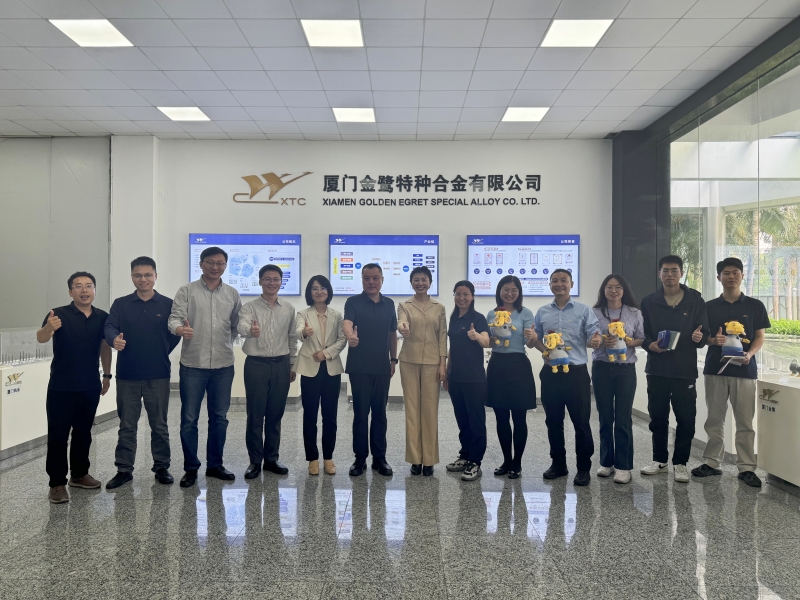 1712623932664257.jpg 大合影_副本.jpg